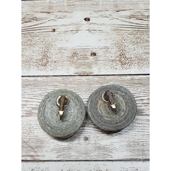 Vintage Clip On Earrings Circle Spiral Blue/Sage Green Color 1.25" - Picture 6 of 6